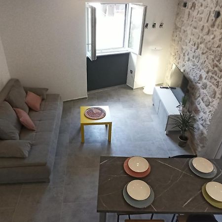 Apartament Grannyanny Szybenik Zewnętrze zdjęcie